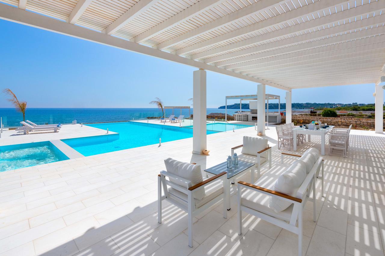 Maria & Nada Beachfront Villas Kolymbia Buitenkant foto